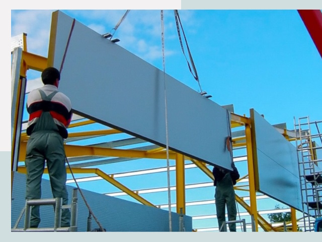 Монтаж сэндвич-панелей в Чистополе от 614 руб.